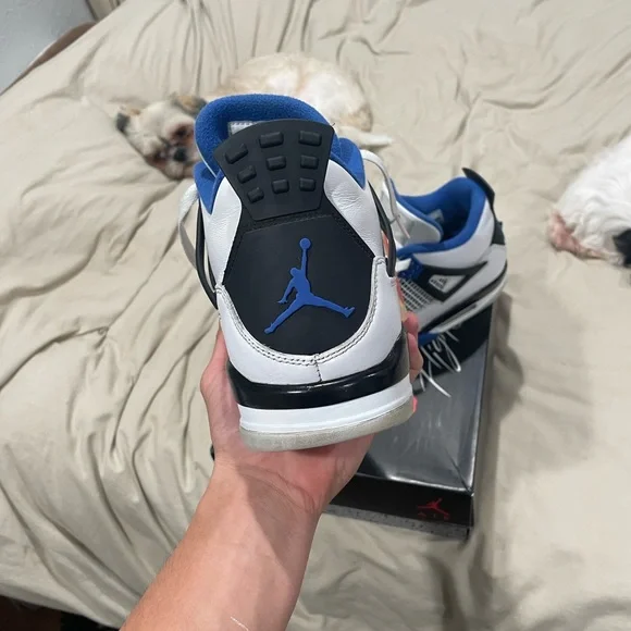 Jordan 4 “Motorsports “